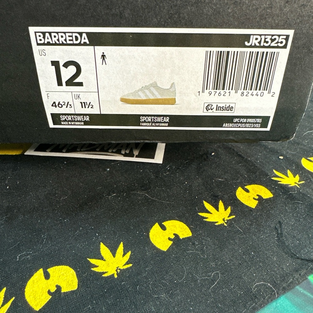 Adidas Barreda Size 12M NIB - Picture 7 of 7